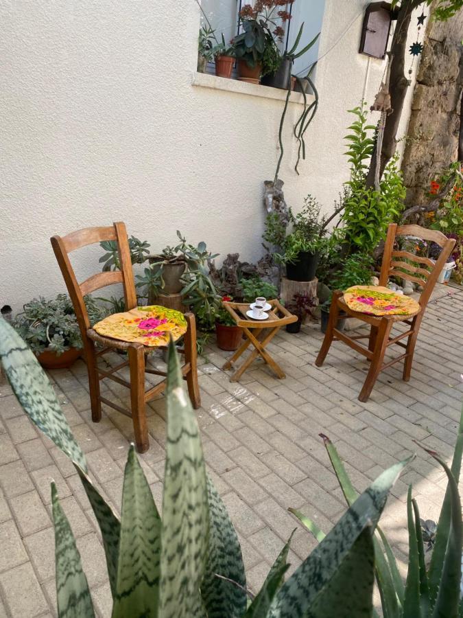 פמגוסטה Grandmother'S House מראה חיצוני תמונה
